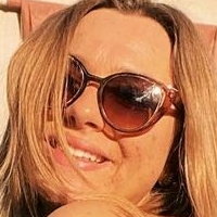 Julia G Naakt