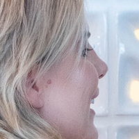 Julia Von Muhlen Naakt