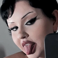 jungbaddie Naakt