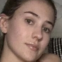 Justine Ouellet Naakt