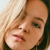 Justyna Grzybowska Naakt