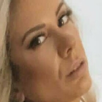 Karinnoelle Naakt