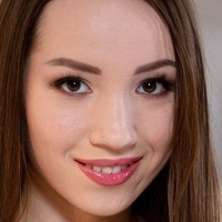Kate Quinn Naakt
