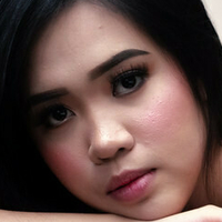 Kaye Francine Xue Naakt