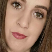 Kerry Louise Naakt