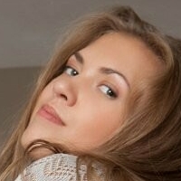 Komarova Naakt