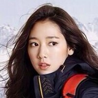 Kya Shin Naakt