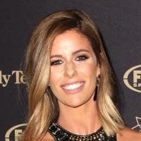 Lara Pitt Naakt