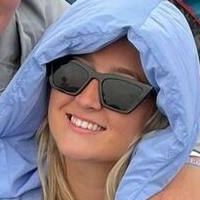 Laura Brophy Naakt