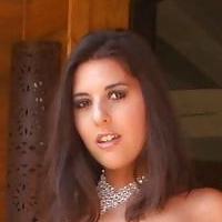 Laura Frison Naakt