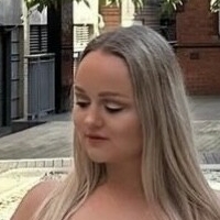 Laura-Helen Kleinert Naakt