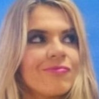 Layla Reis Naakt