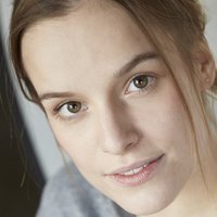 Leonie Landa Naakt