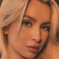 Leticia Zeferino Naakt