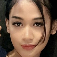 lilamber Naakt