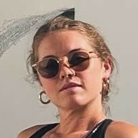 Lindsay Bushman Naakt