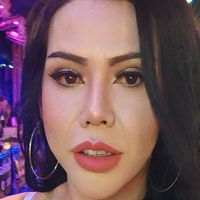 lisashemale Naakt