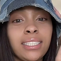 lo.bailey Naakt
