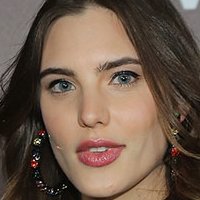 Macarena Achaga Naakt