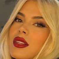 Marina Vjollca Naakt