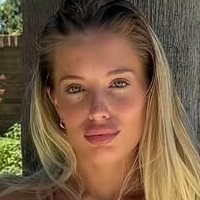 Martu Armonico Naakt