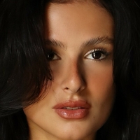 Maxine Meneghetti Naakt