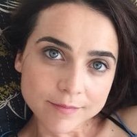 Maya Kazan Naakt