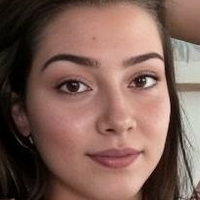 Maya Singer Naakt