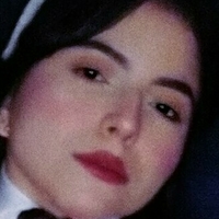 mia.reid Naakt