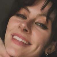 Michaela Jill Murphy / Jessie Flowers Naakt