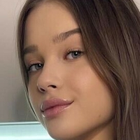 miladeofficial Naakt