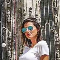 Milan Naakt