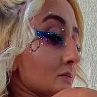 Mili Moon Aziz Naakt