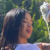 Miss Cindy Tran Naakt