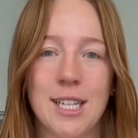 Molly Carlson Naakt