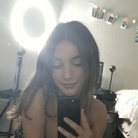 Monica Burns Naakt