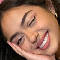 Nailea Devora Naakt