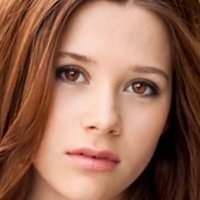 Natasha Calis Naakt