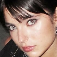 Nathalia Llinas Naakt