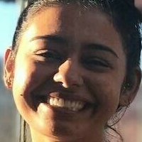 Nelufar Hedayat Naakt