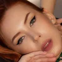 Oladushek11 aka Natasha Roik Naakt
