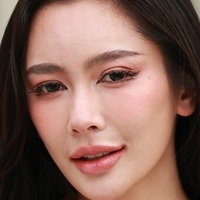 Onanong Wongsila Naakt