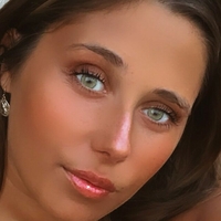 Raphaella Deuringer Naakt