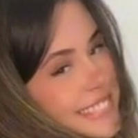 Renata Elizabeth Naakt