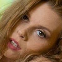 Rhia Lynn Naakt