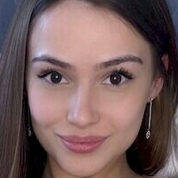 rinafam Naakt