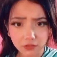 Saaniyax Naakt