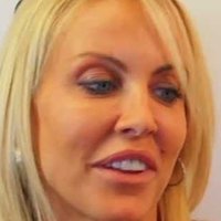 Sara Finley Naakt