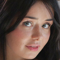 Sarah Es Naakt