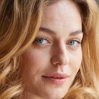 Sarah Grunewald Naakt